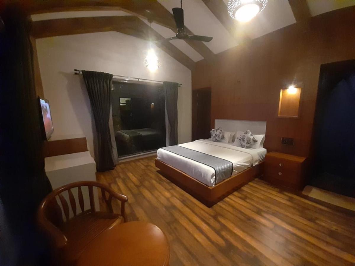 Biranji Aqua Retreat Hotel Chikmagalūr Buitenkant foto