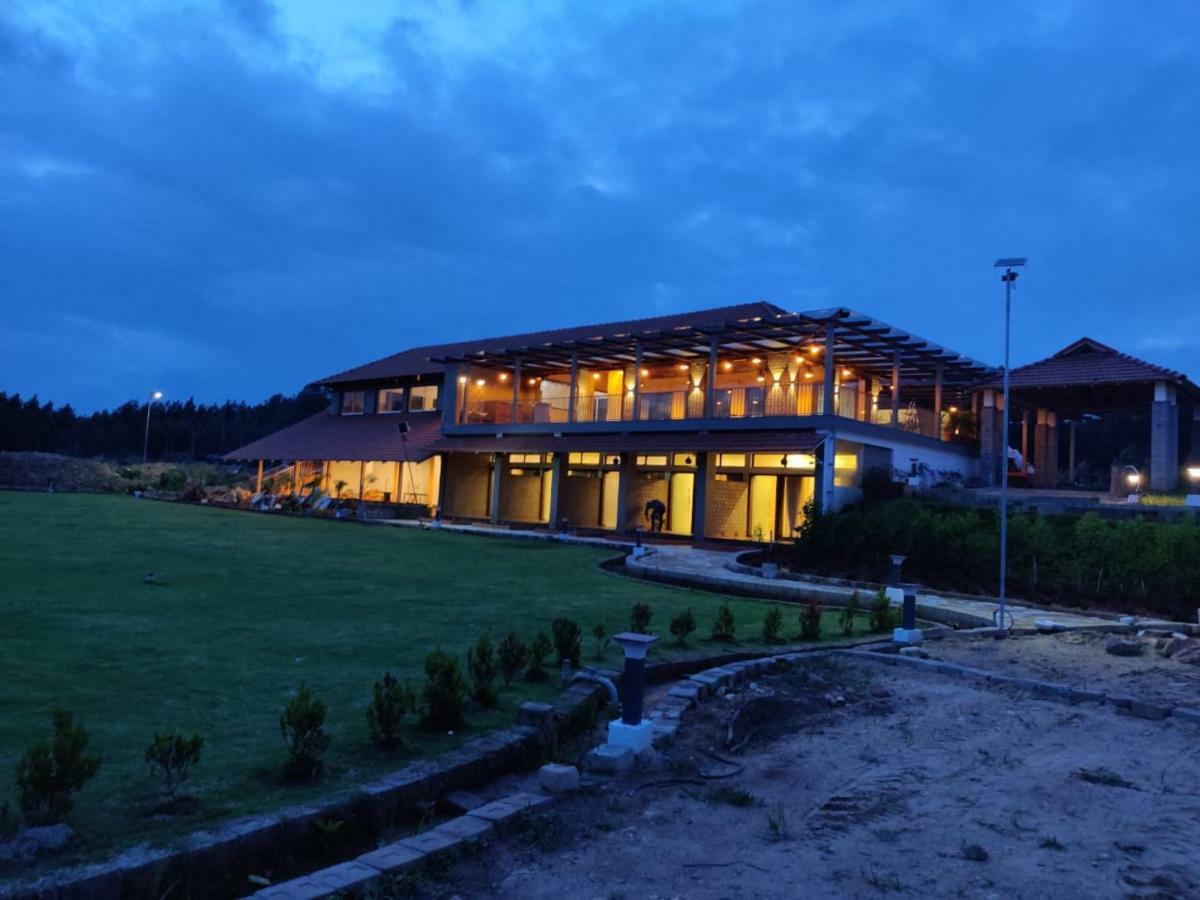 Biranji Aqua Retreat Hotel Chikmagalūr Buitenkant foto
