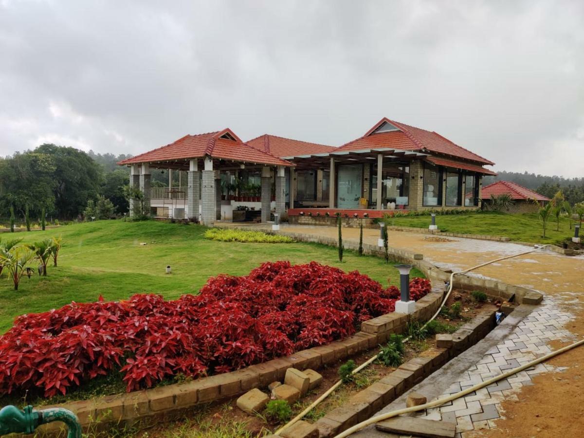 Biranji Aqua Retreat Hotel Chikmagalūr Buitenkant foto