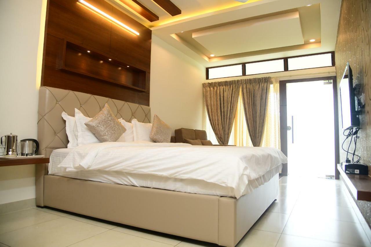 Biranji Aqua Retreat Hotel Chikmagalūr Buitenkant foto